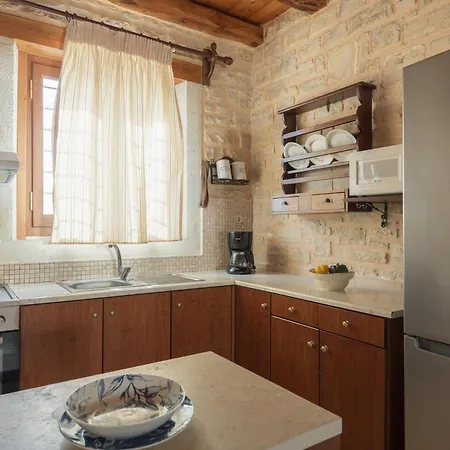 Ellotia & Asterion By Forest Villa Rethymno (Crete)