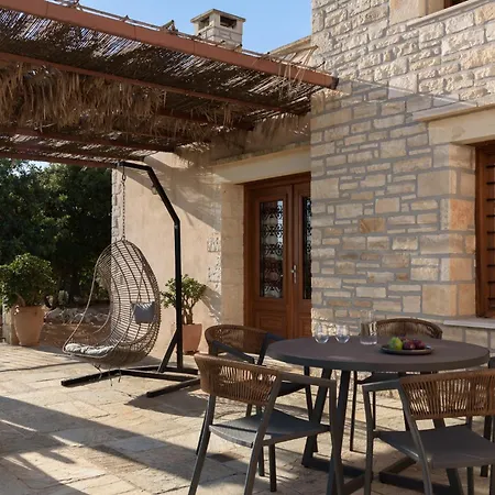 Ellotia & Asterion By Forest * Rethymno (Crete)